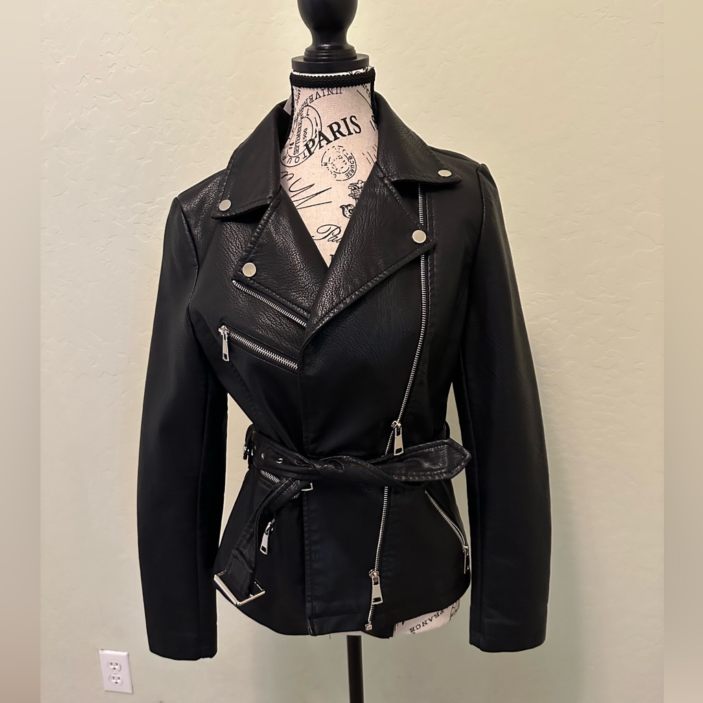 Nwt Black Leather Moto Jacket, Belted. Originally From Neimen Marcus.